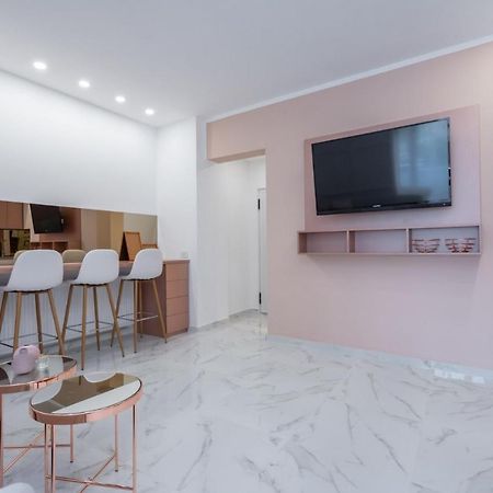 Fantastic City Center Apartment Bukarest Eksteriør billede